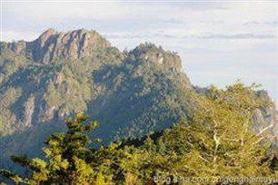 阿里山山脉